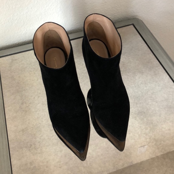 gianvito rossi black suede boots